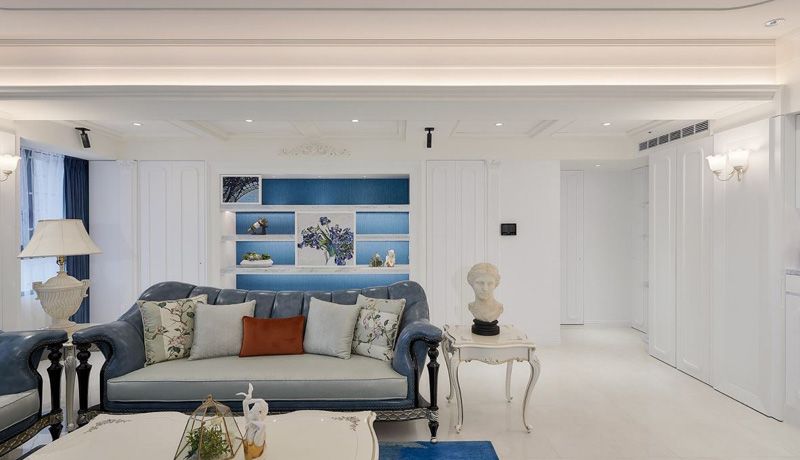 Enjoy the neoclassical space